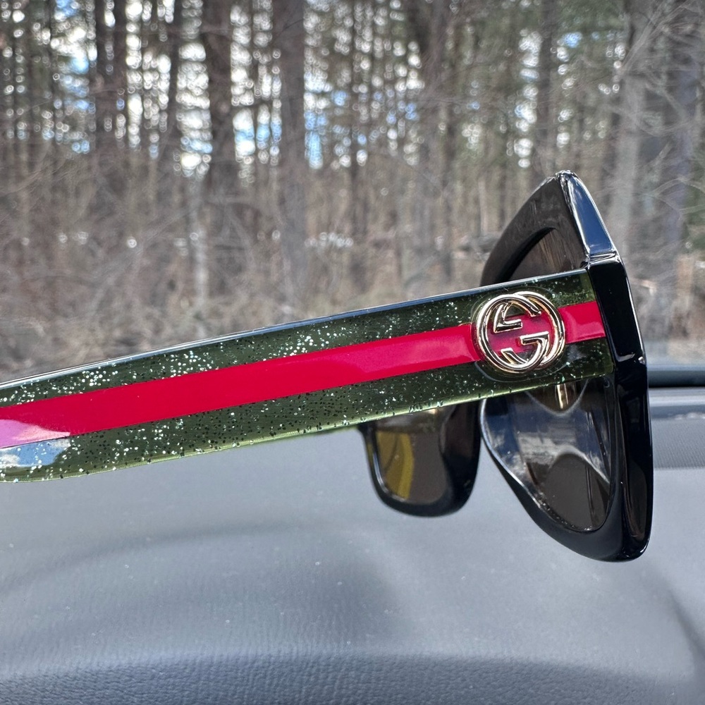 Gucci sunglasses